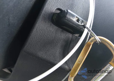 2006 Toyota Prius z USA, uszkodzony, nr VIN JTDKB20UX63139626